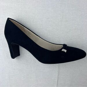 Life Stride Women's Gianna Black Block Heel Size 9M Silver Accent 2 1/2 in heel